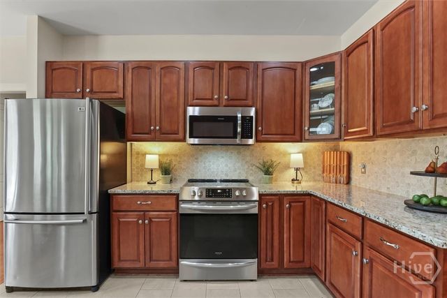 203 Cypress Lakes Drive, Bloomingdale, GA 31302