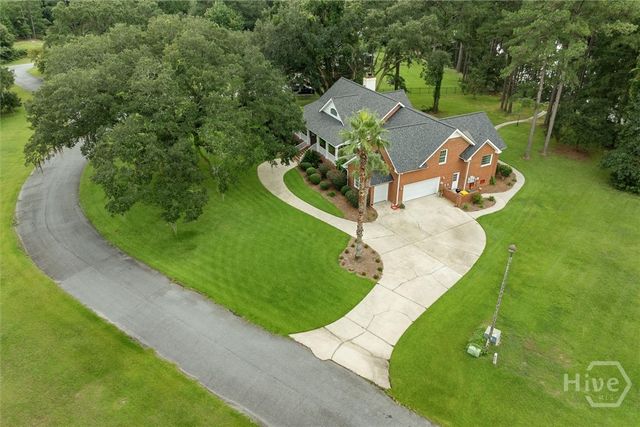 203 Cypress Lakes Drive, Bloomingdale, GA 31302