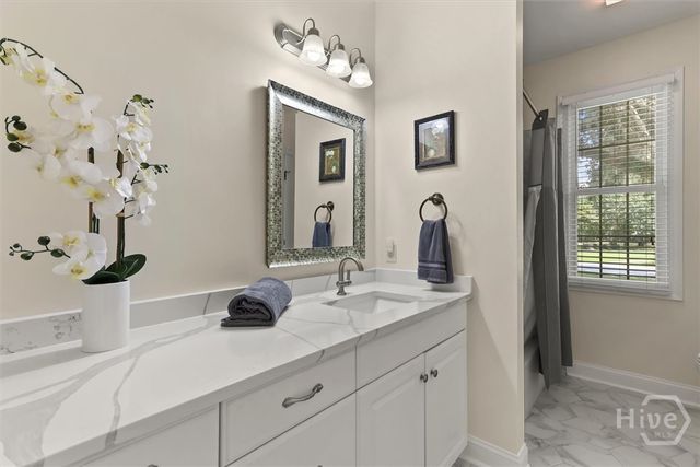 203 Cypress Lakes Drive, Bloomingdale, GA 31302