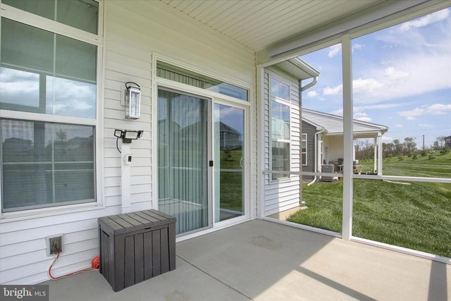 736 AURORA DR, Mechanicsburg, PA 17055
