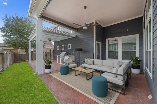 17019 Seminole Ridge Drive, Cypress, TX 77433