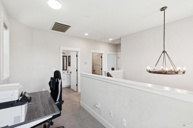 300 Hatchery Ln, Sonoma, CA 95476