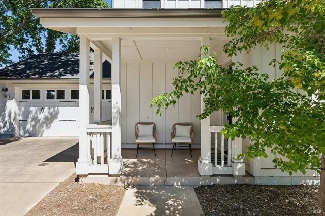 300 Hatchery Ln, Sonoma, CA 95476