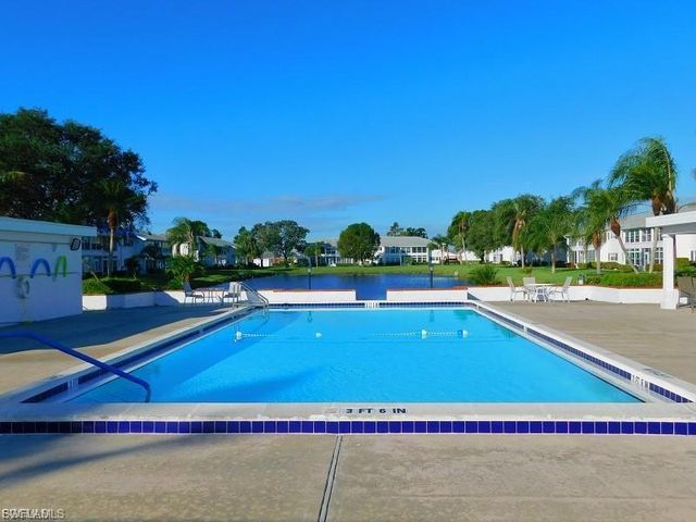 1449 Saddle Woode DR W 5D, Fort Myers, FL 33919