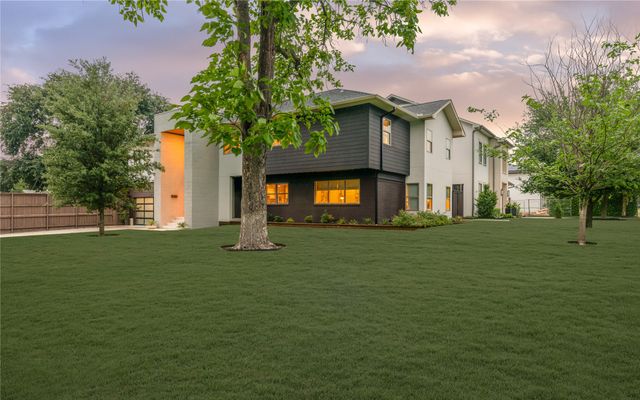 9831 Lakemont Drive, Dallas, TX 75220