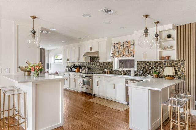 9831 Lakemont Drive, Dallas, TX 75220