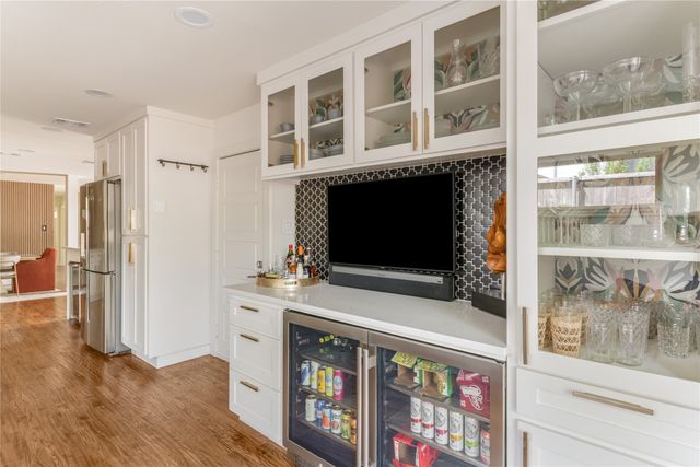9831 Lakemont Drive, Dallas, TX 75220
