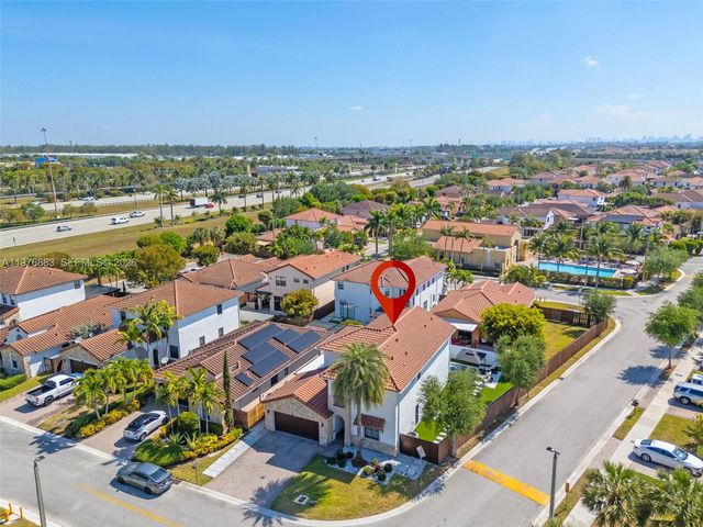 1005 NW 100th Ave, Miami, FL 33172