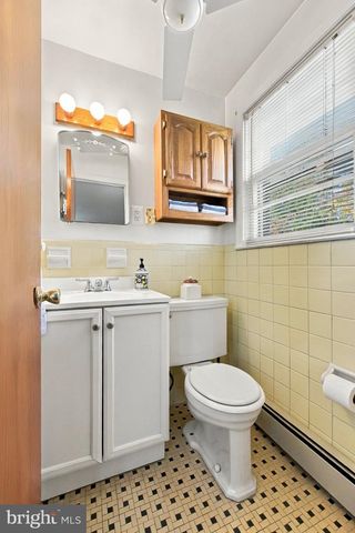 516 WESLEY RD, Springfield, PA 19064