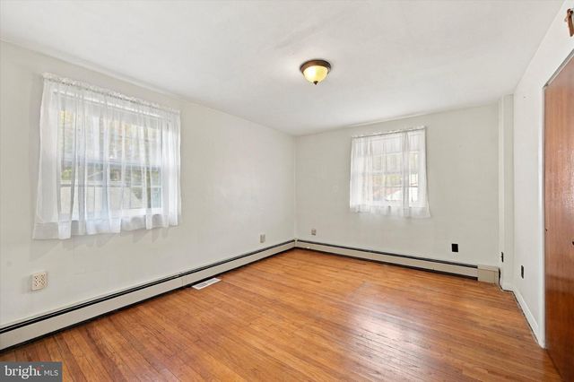 516 WESLEY RD, Springfield, PA 19064