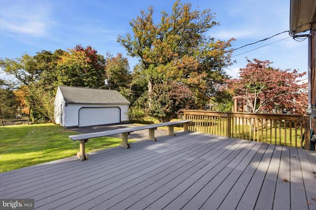 516 WESLEY RD, Springfield, PA 19064