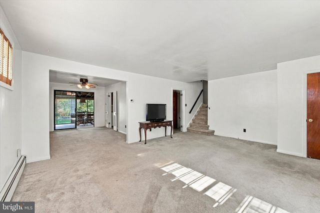 516 WESLEY RD, Springfield, PA 19064