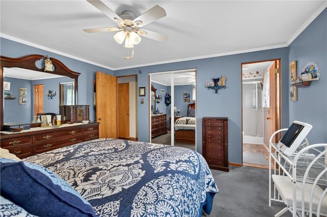 53 Oregon Trail, Bethel Park, PA 15102