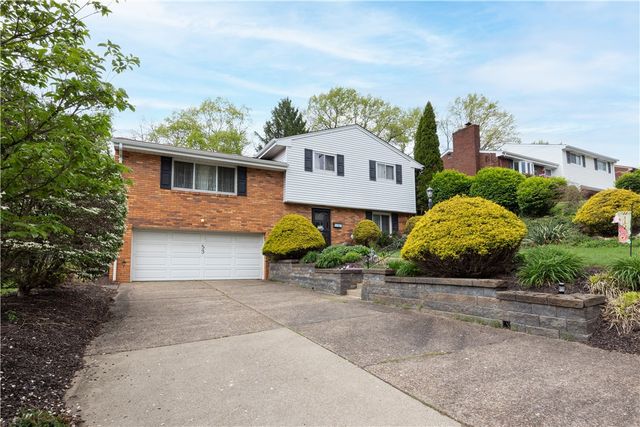 53 Oregon Trail, Bethel Park, PA 15102