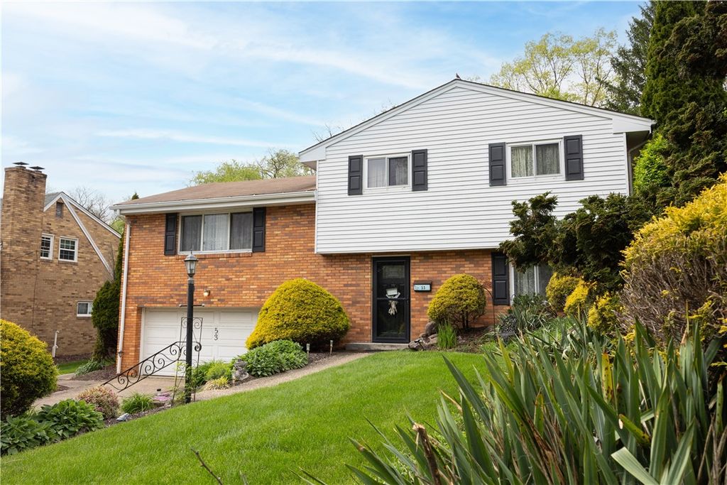 53 Oregon Trail, Bethel Park, PA 15102
