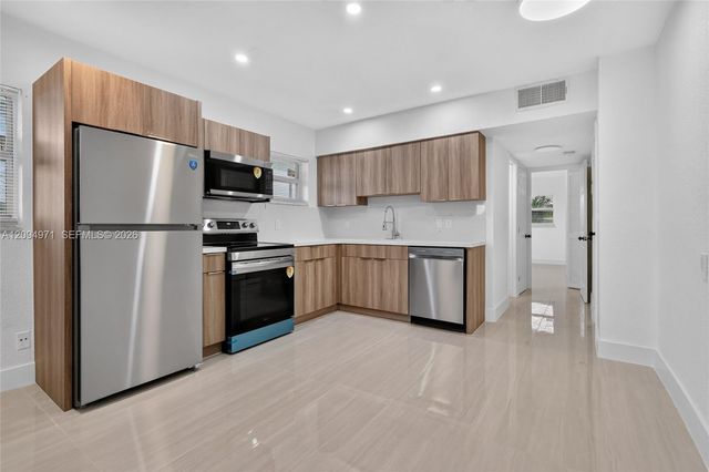 1740 Funston Street 8, Hollywood, FL 33020