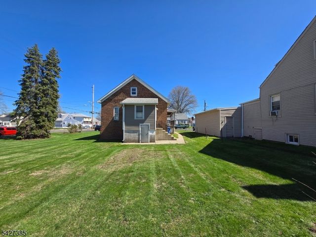 117 Grant St, Linden City, NJ 07036