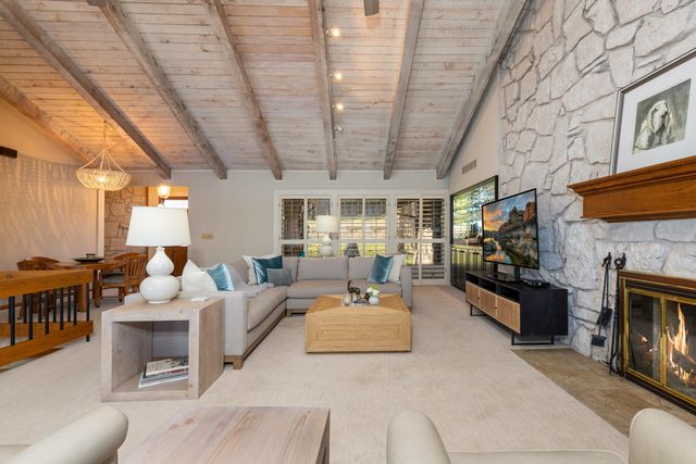 57450 E Hwy 125 560, Monkey Island, OK 74331