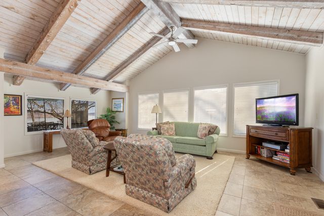 57450 E Hwy 125 560, Monkey Island, OK 74331