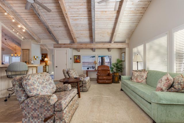 57450 E Hwy 125 560, Monkey Island, OK 74331