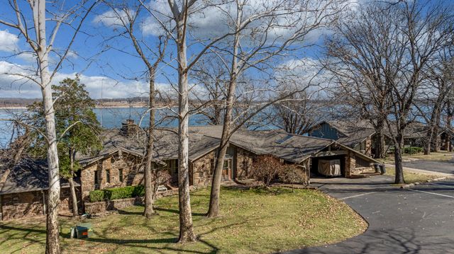 57450 E Hwy 125 560, Monkey Island, OK 74331