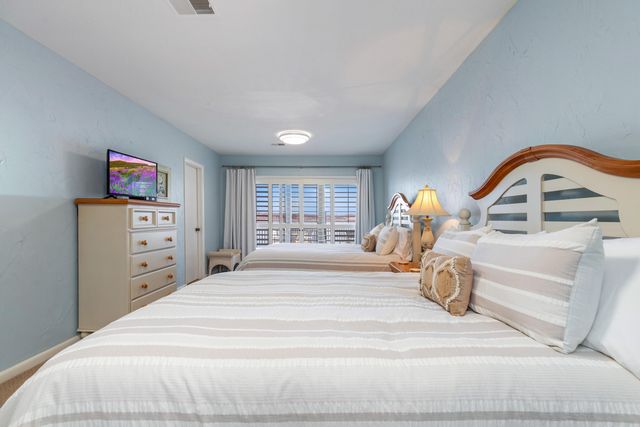 57450 E Hwy 125 560, Monkey Island, OK 74331