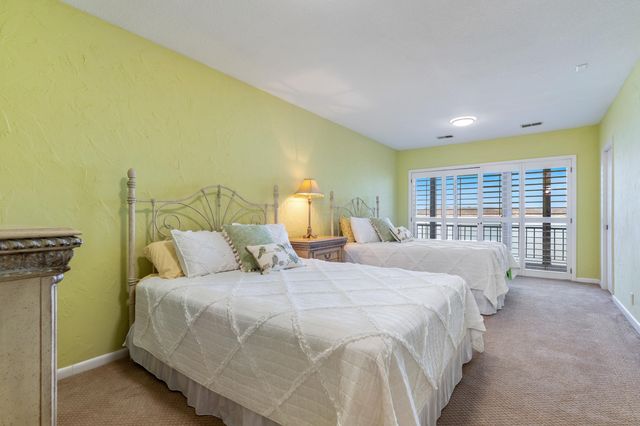 57450 E Hwy 125 560, Monkey Island, OK 74331