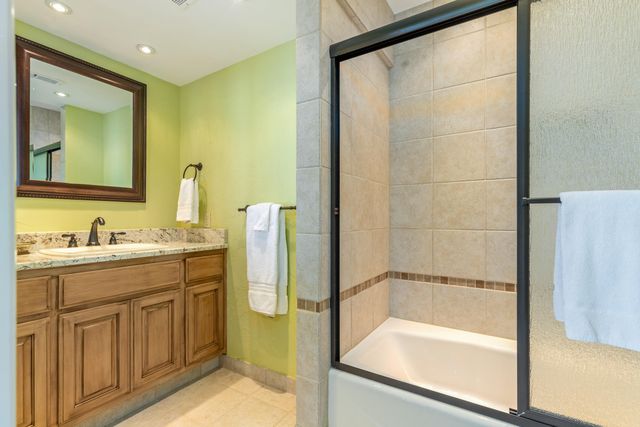 57450 E Hwy 125 560, Monkey Island, OK 74331