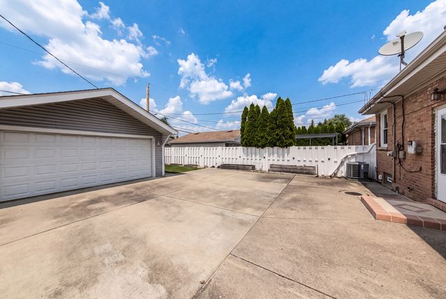 4536 N Opal Avenue, Norridge, IL 60706