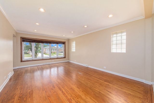 4536 N Opal Avenue, Norridge, IL 60706