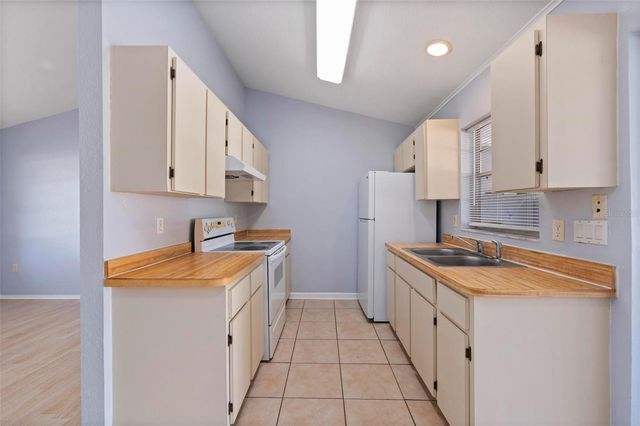 2087 COMO STREET B, Port Charlotte, FL 33948