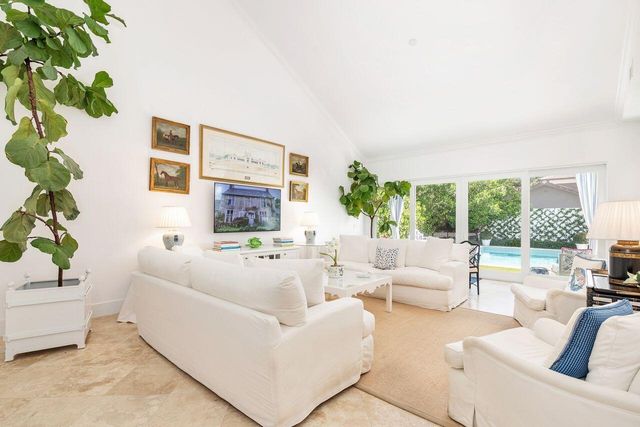 129 S Flagler Promenade S, West Palm Beach, FL 33405