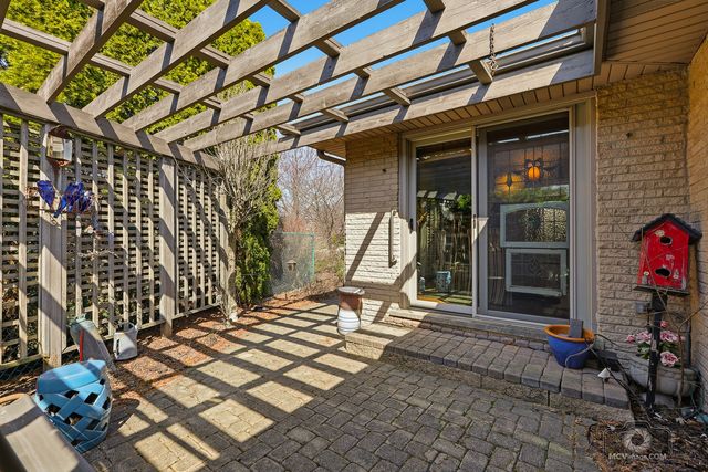 15150 Teebrook Drive, Orland Park, IL 60462