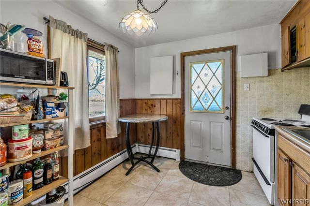 1459 Wyoming Avenue, Niagara Falls, NY 14305
