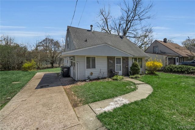 1459 Wyoming Avenue, Niagara Falls, NY 14305
