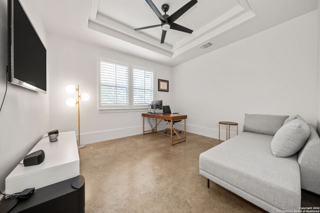 211 SPACIOUS SKY, San Antonio, TX 78260