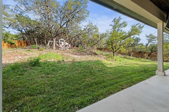 211 SPACIOUS SKY, San Antonio, TX 78260