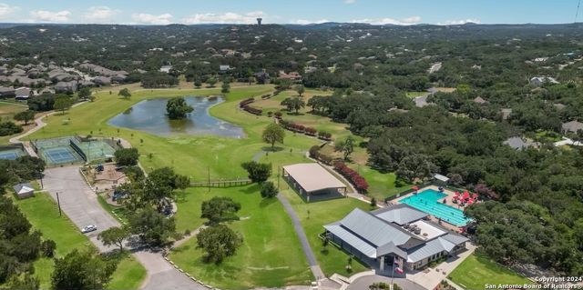 211 SPACIOUS SKY, San Antonio, TX 78260