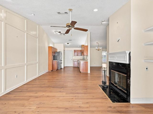 5381 KELLY DRIVE 15, Sarasota, FL 34233