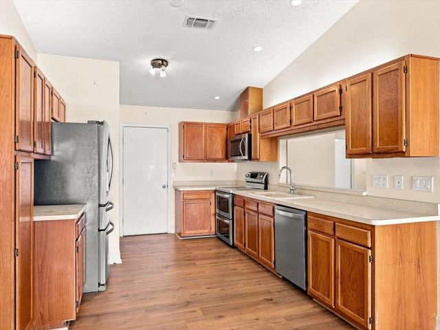 5381 KELLY DRIVE 15, Sarasota, FL 34233