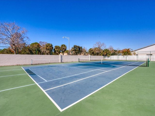 5381 KELLY DRIVE 15, Sarasota, FL 34233