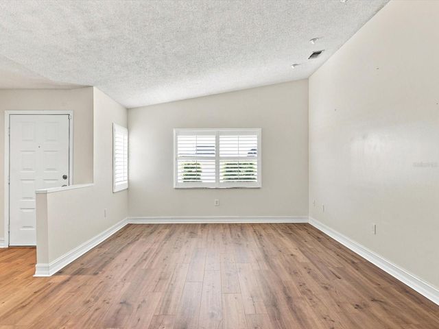 5381 KELLY DRIVE 15, Sarasota, FL 34233
