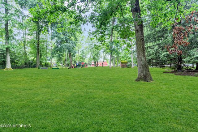 99 Cedar Swamp Road, Jackson, NJ 08527