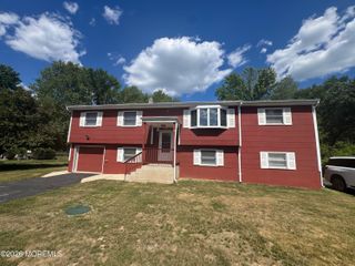 99 Cedar Swamp Road, Jackson, NJ 08527