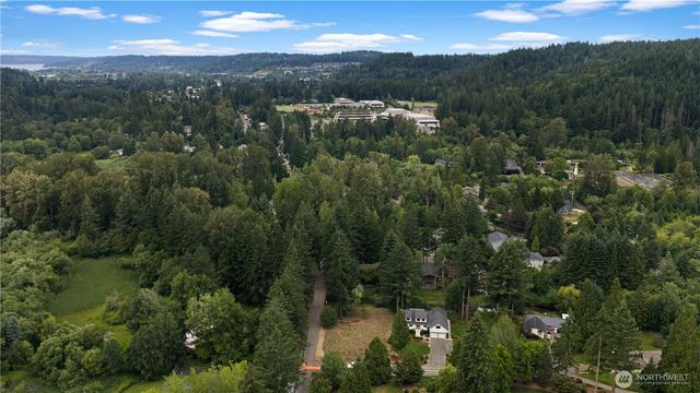 420 SE Sycamore Lane, Issaquah, WA 98027