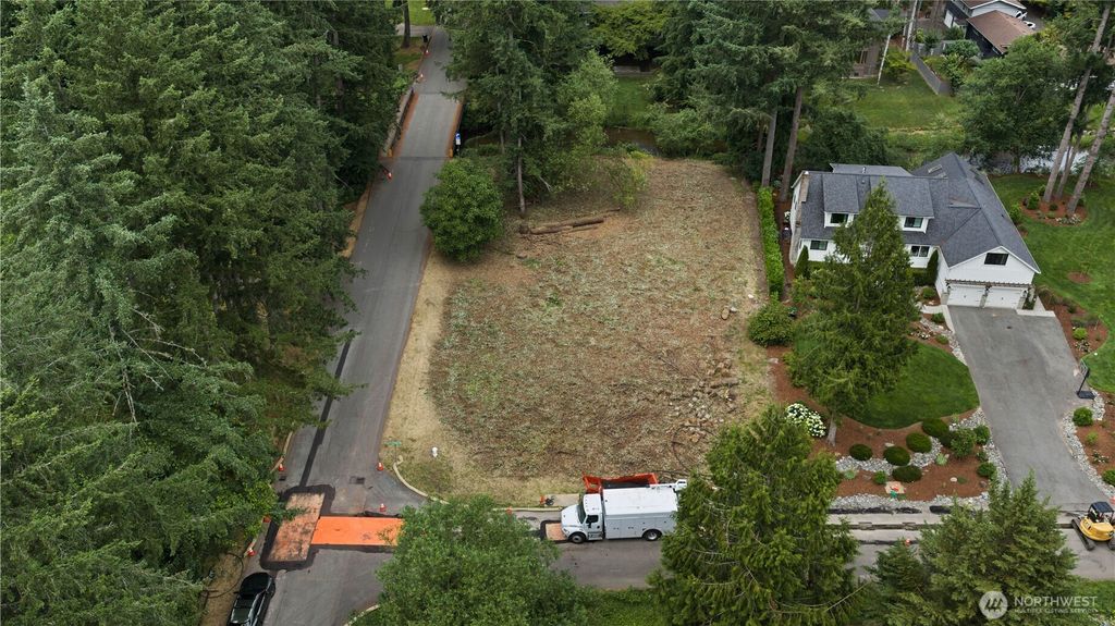 420 SE Sycamore Lane, Issaquah, WA 98027