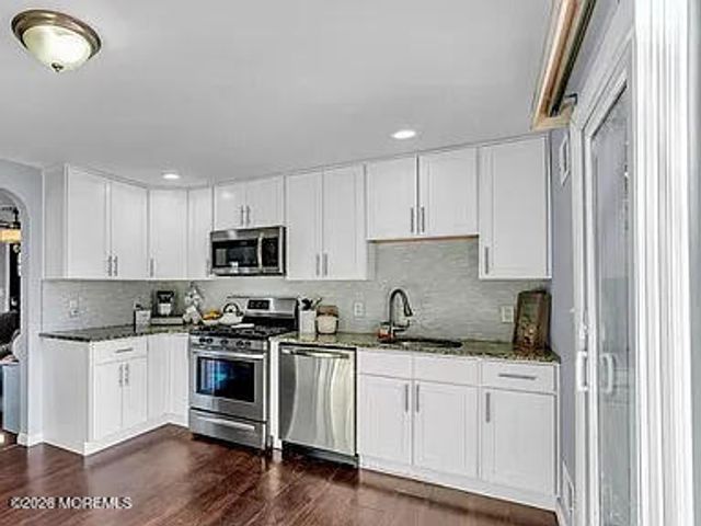 331 W Sylvania Avenue, Neptune City, NJ 07753