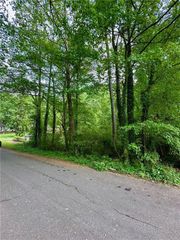 1497 Dogwood Lane, Acworth, GA 30102