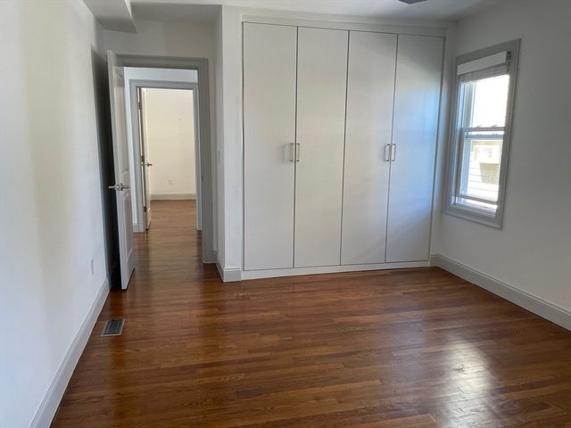 49 Albion St 1, Somerville, MA 02143