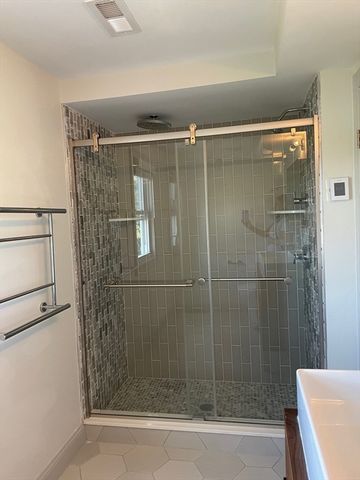 49 Albion St 1, Somerville, MA 02143